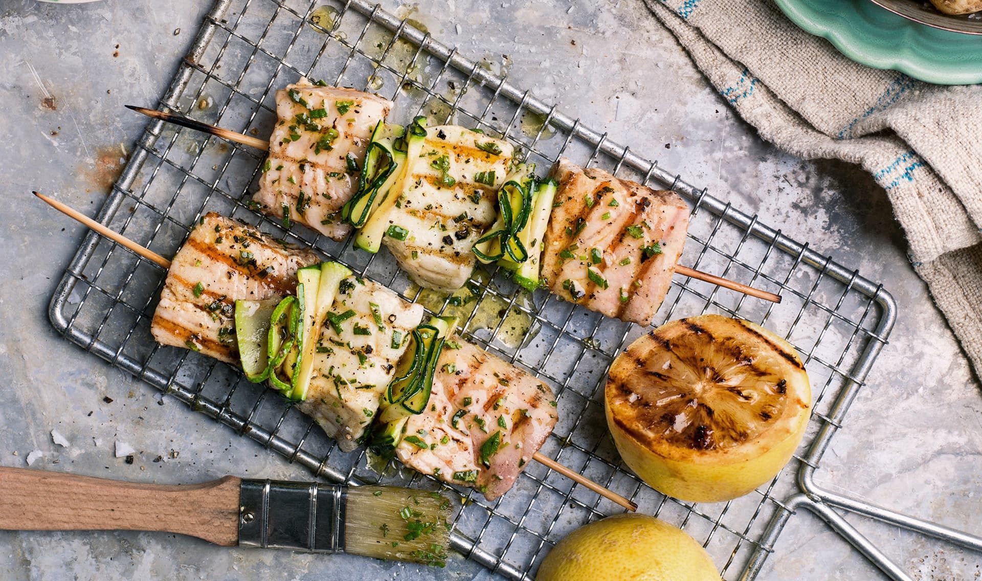 Grillad lax på spett