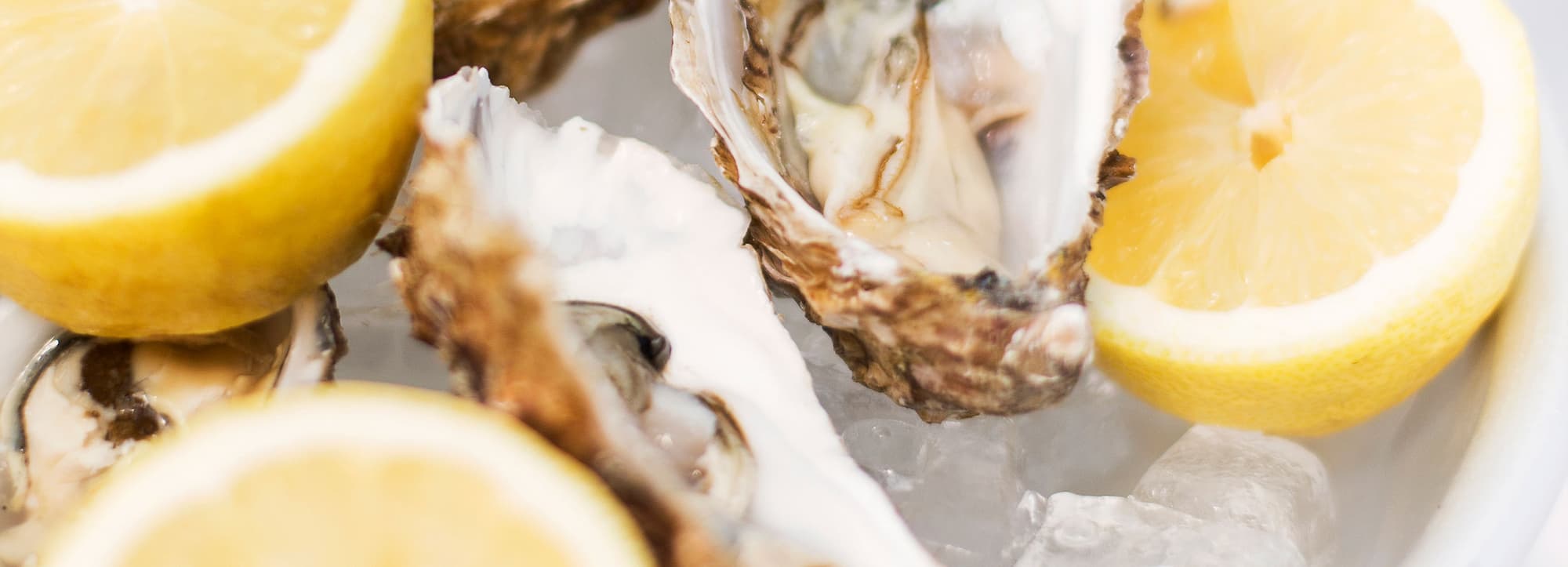 Enkla tilltugg till bubbel, champagne och mousserande