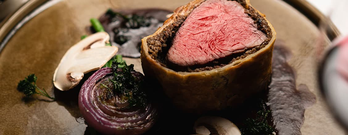 Biff Wellington med rödvinssås